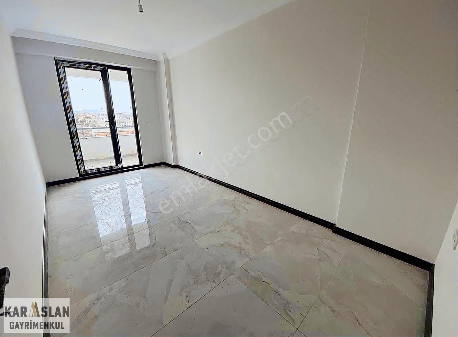 Başiskele Yeşilyurt Mah Geniş Kullanışlı 3+1 Satılık Çatı Daire - Görsel 16