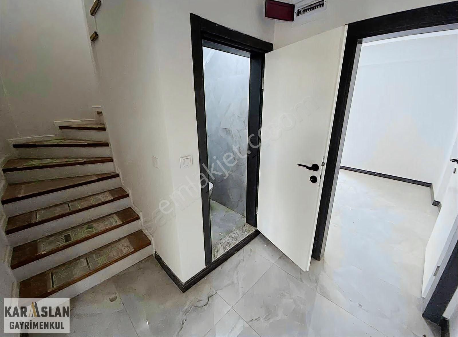 Başiskele Yeşilyurt Mah Geniş Kullanışlı 3+1 Satılık Çatı Daire - Görsel 6