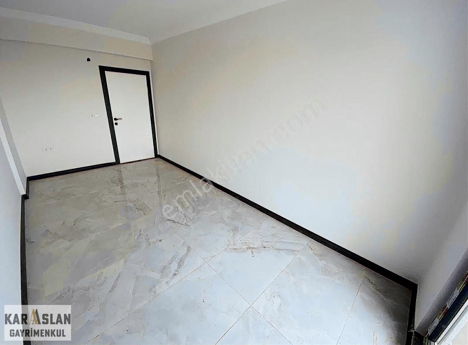 Başiskele Yeşilyurt Mah Geniş Kullanışlı 3+1 Satılık Çatı Daire - Görsel 18