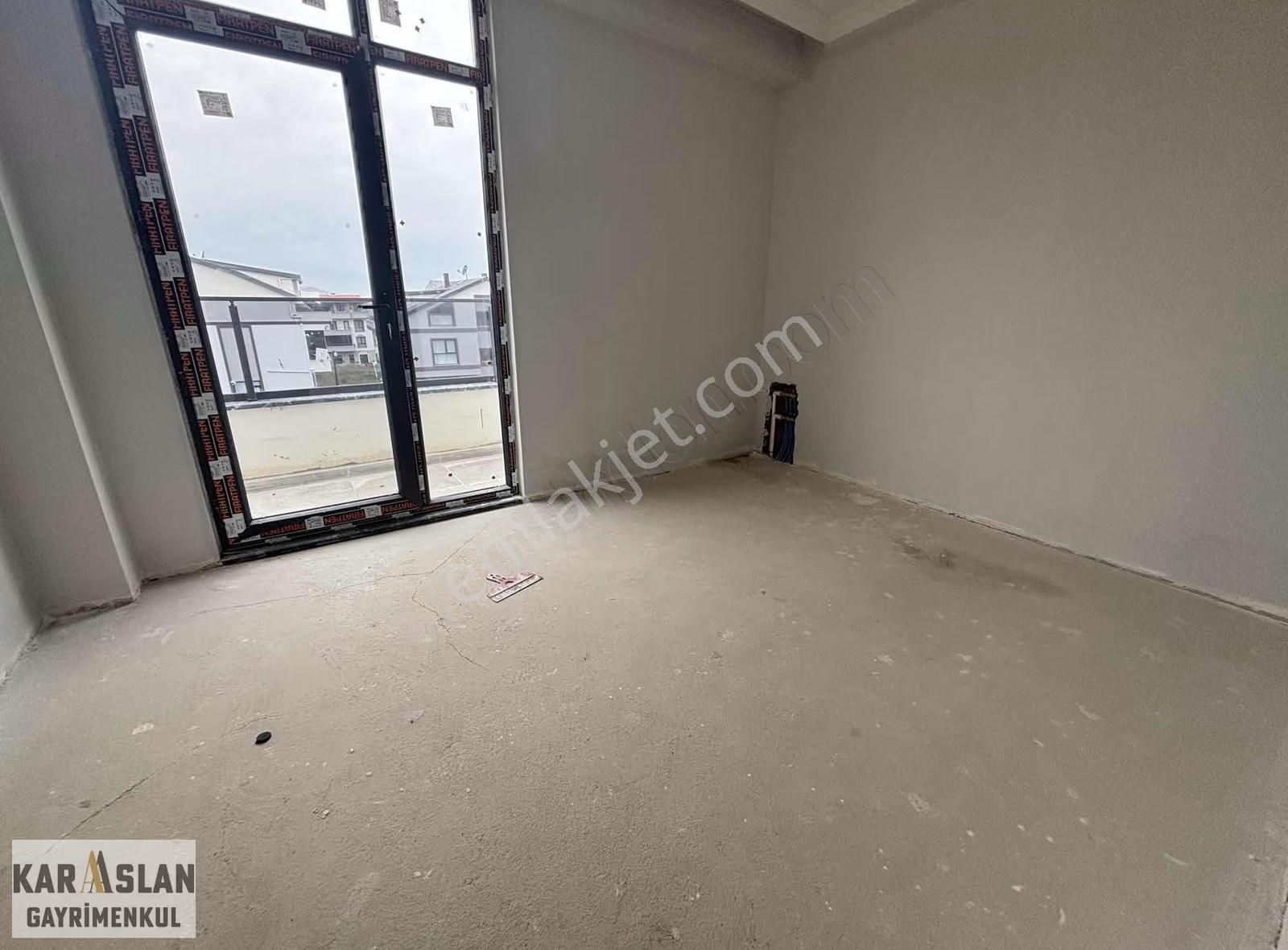 Karaaslan Gy'den Satılık 140m 2+1 Eğimsiz Çatı Dublex - Görsel 9