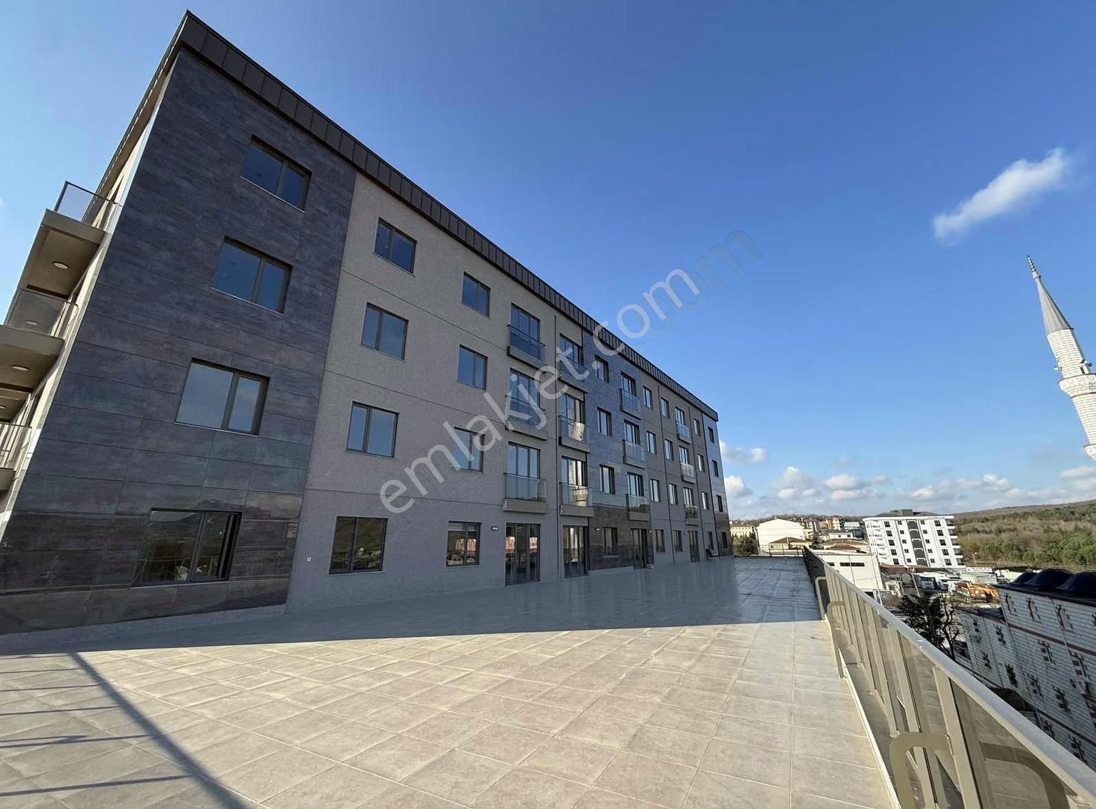 Özyeğin Hastane Yanı Full Eşyalı Otopark Sıfır Lüks 1+1 Daireler - Görsel 19