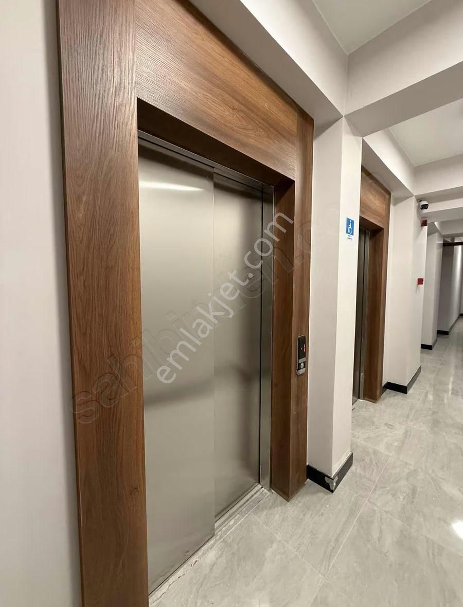 Özyeğin Hastane Yanı Full Eşyalı Otopark Sıfır Lüks 2+1 Daireler - Görsel 9