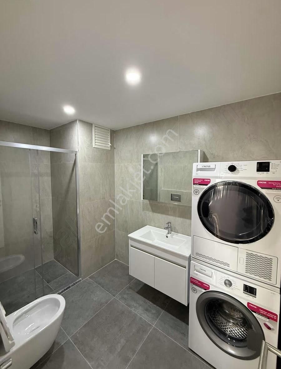 Özyeğin Hastane Yanı Full Eşyalı Otopark Sıfır Lüks 2+1 Daireler - Görsel 3