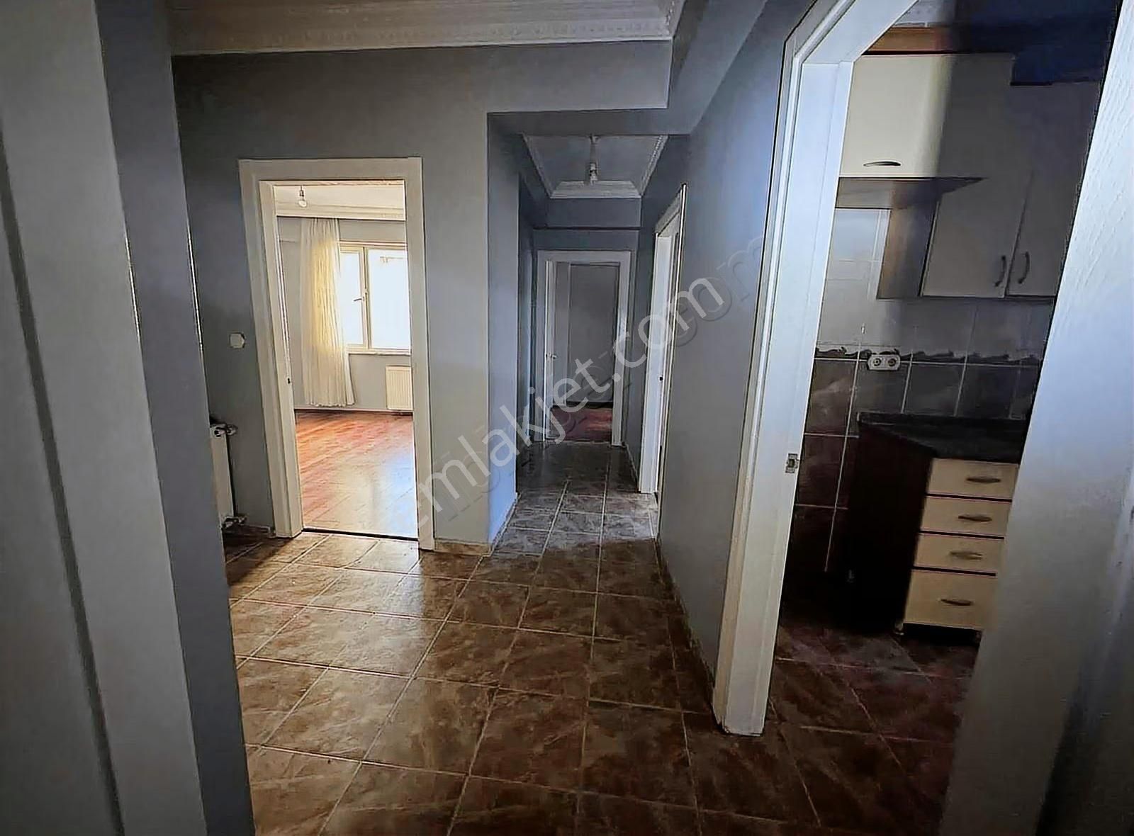 4 Levent Çeliktepe De Kiralık 3+1 Geniş Daire Genç Bina - Görsel 3