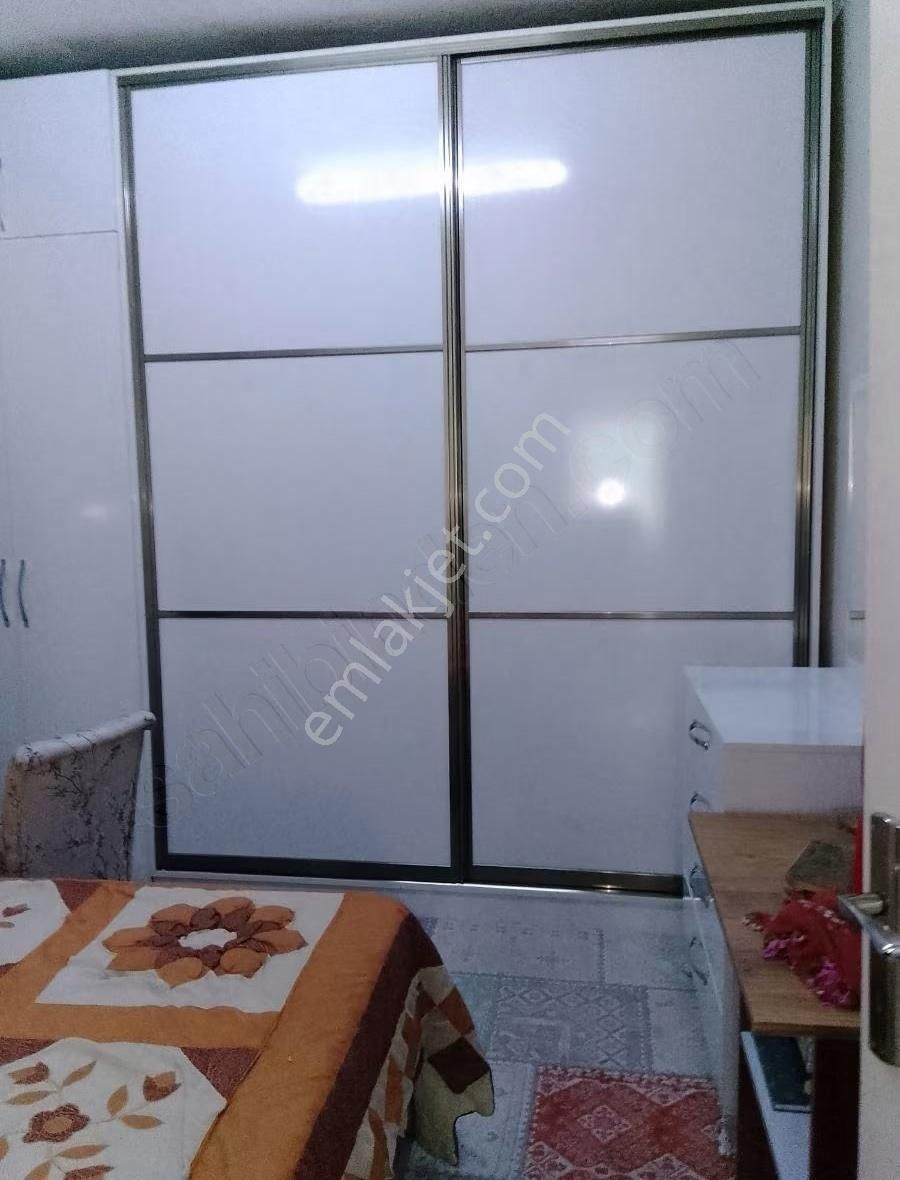 Yüreğir Selahattin Eyyübi Mahallesi 2 Katlı Cam Balkonlu Satılık - Görsel 8