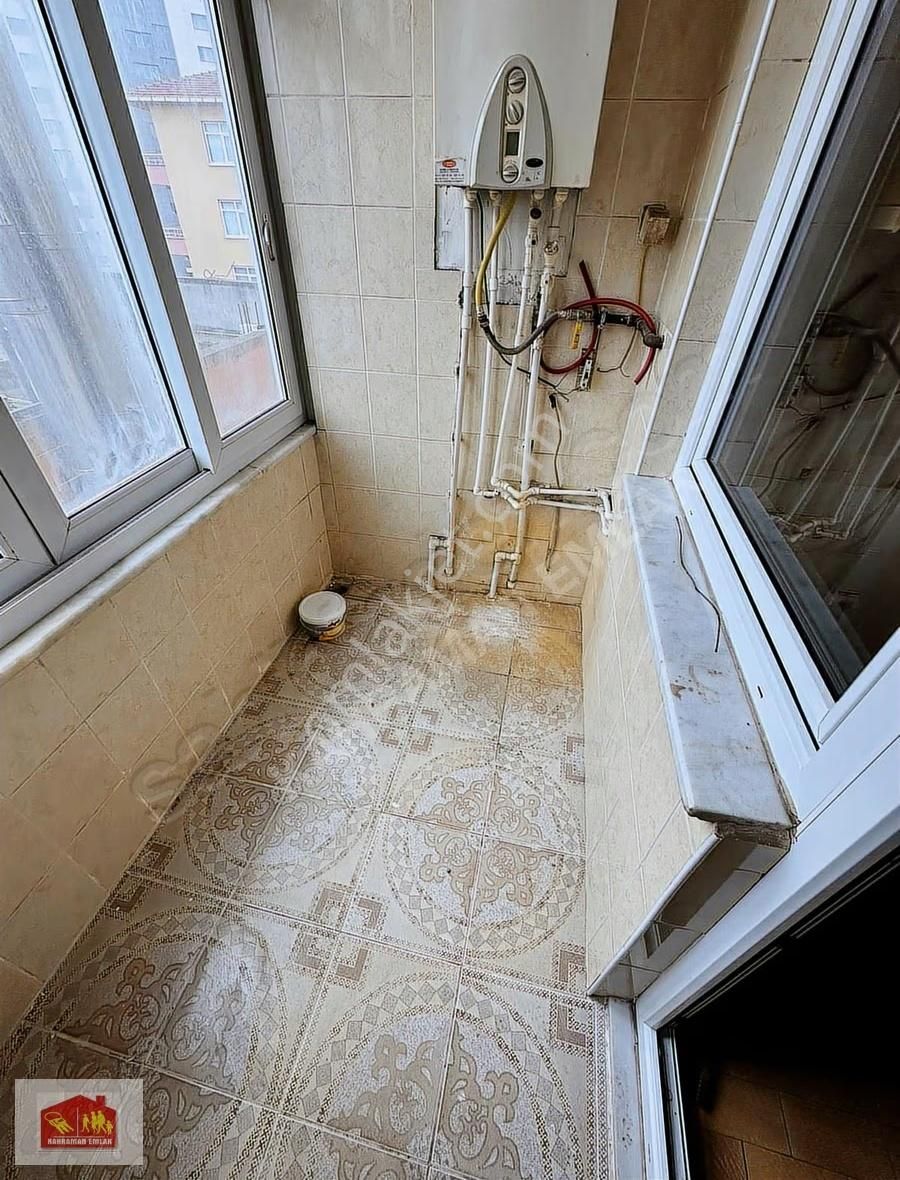 Kaynarca'da E5'e Çarşıya Çok Yakın Ara Katta 2+1 Geniş Daire - Görsel 10