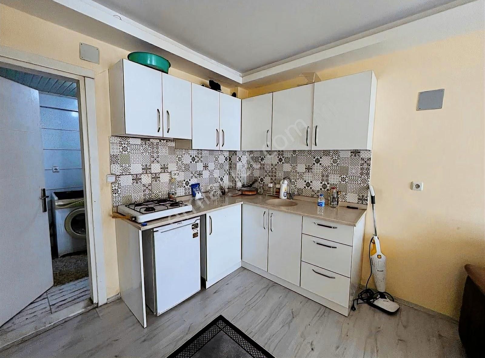 İsabeylide Full Eşyalı 1+1 Daire - Görsel 4