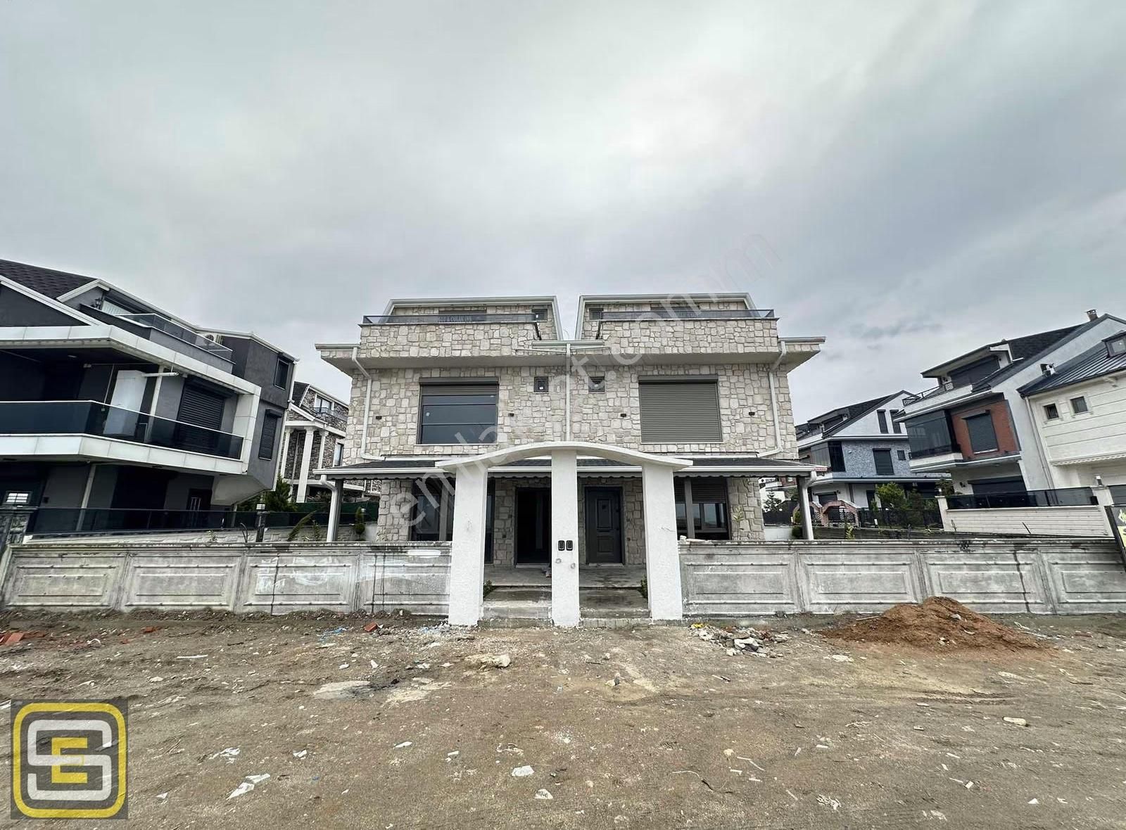 Müstakil Full Deniz Manzaralı Ateş Çukurlu Ultra Lüks 4+1 185m2