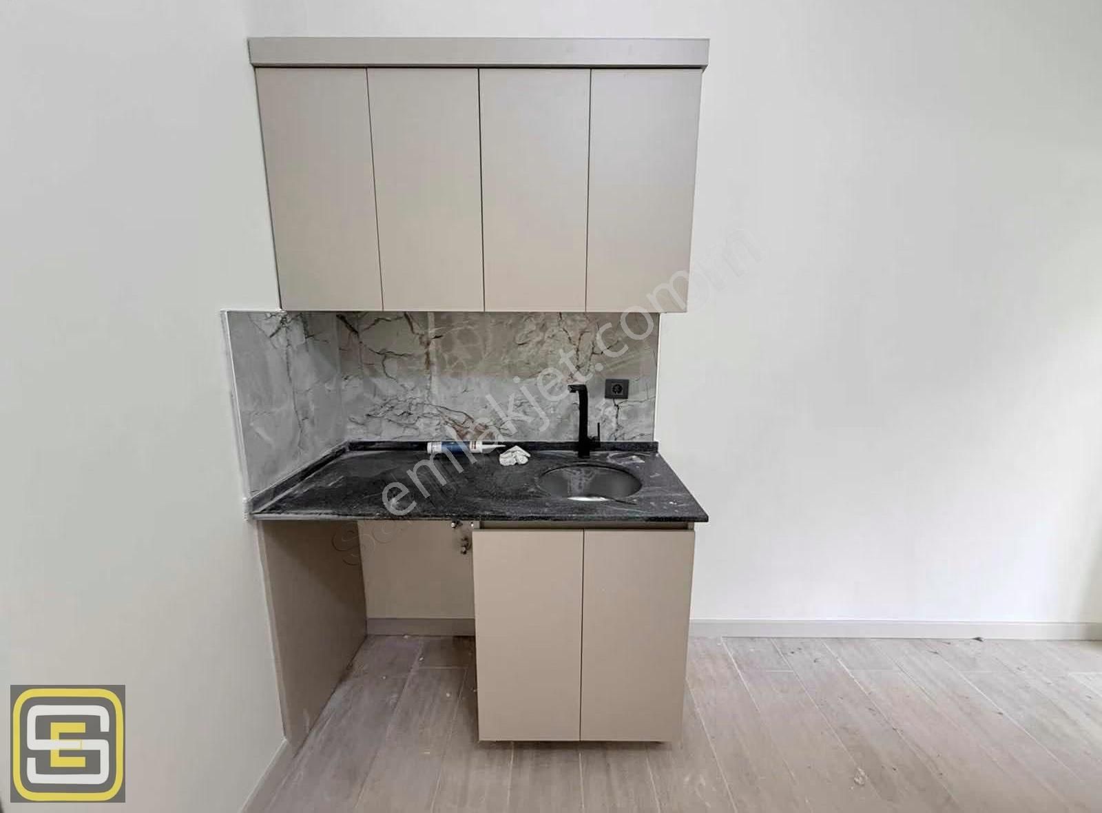 Denize Sıfır Mutfak Ayrı Ultra Lüks 4+1 160 M2 Müstakil Bahçeli - Görsel 25