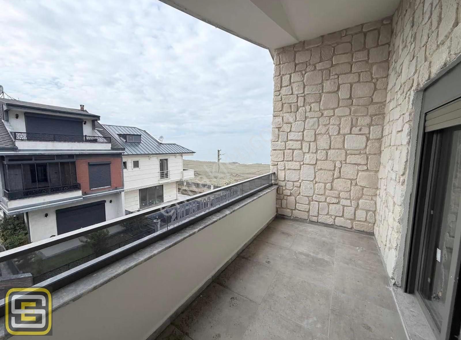 Denize Sıfır Mutfak Ayrı Ultra Lüks 4+1 160 M2 Müstakil Bahçeli - Görsel 15