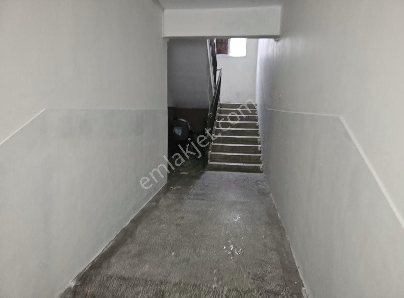 Genç Emlak'tan Mesudiye'de Satılık 3+1 Yapılı Daire - Görsel 11