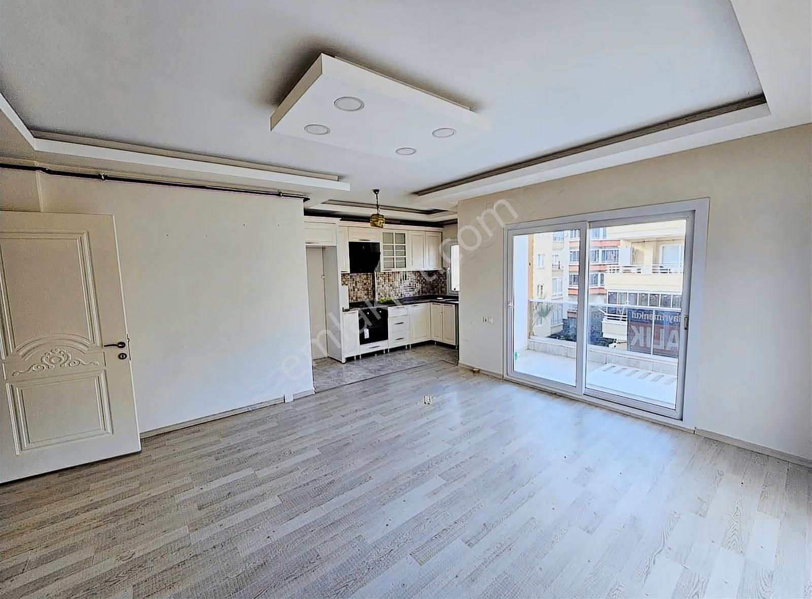 Mezitli Akdeniz Mh. Denize 100 M Kiralık 2+1 Daire - Görsel 4