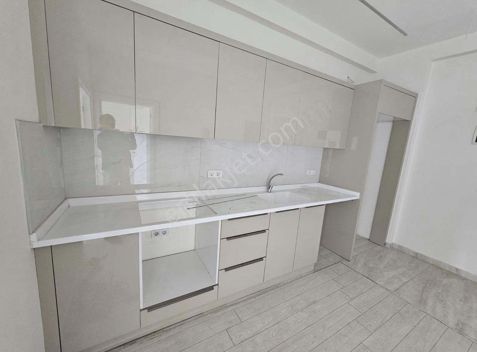 Genç Emlak'tan Nusratiye Mah. Satılık 2+1 Sıfır Daire - Görsel 3