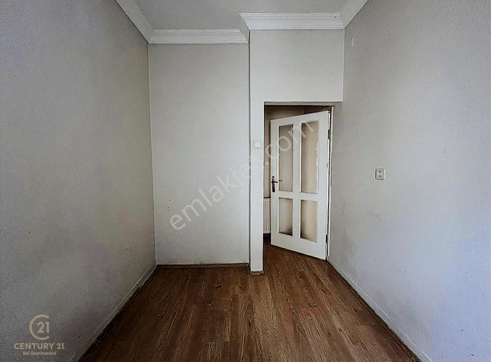 C21 Bal'dan Atatürk Mh. Dsi Yanı 4+1 Daire - Görsel 12