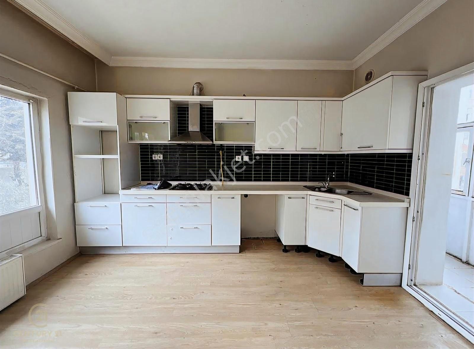 C21 Bal'dan Atatürk Mh. Dsi Yanı 4+1 Daire - Görsel 11