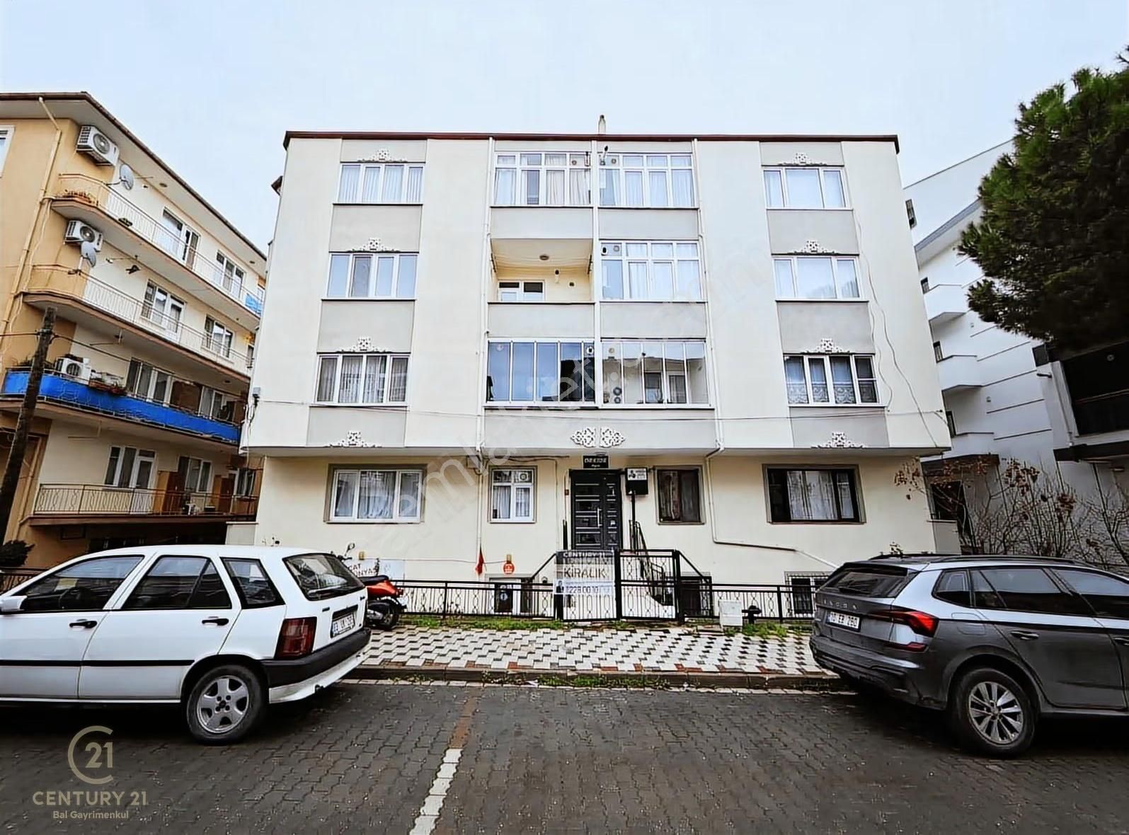 Century 21 Bal'dan Bahçeli Evler Mah. Eşyalı Kiralık 2+1 Daire - Görsel 16