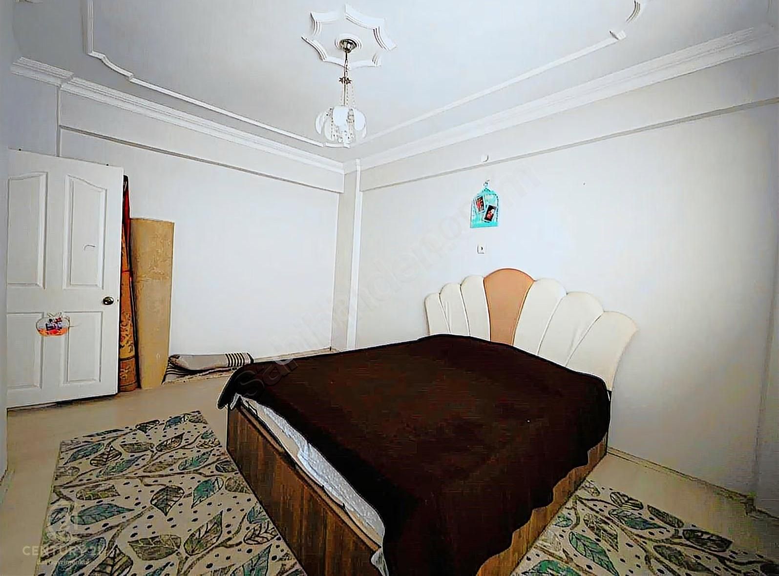 Century 21 Bal'dan Bahçeli Evler Mah. Eşyalı Kiralık 2+1 Daire - Görsel 30