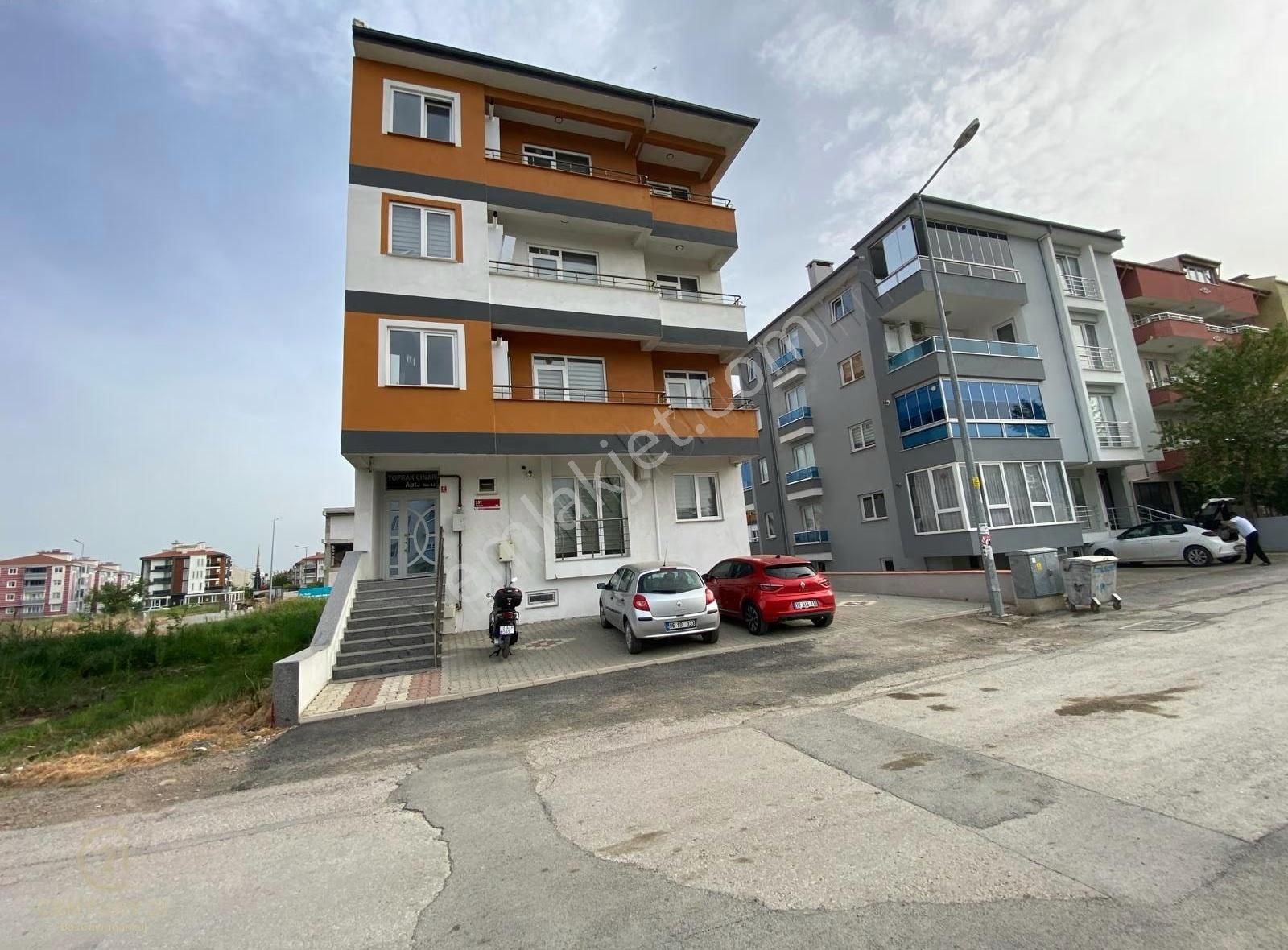 C21 Bal'dan İzmir Yolu Nev Hast-adliye 10burada Mevki Eşyalı 1+1 - Görsel 19