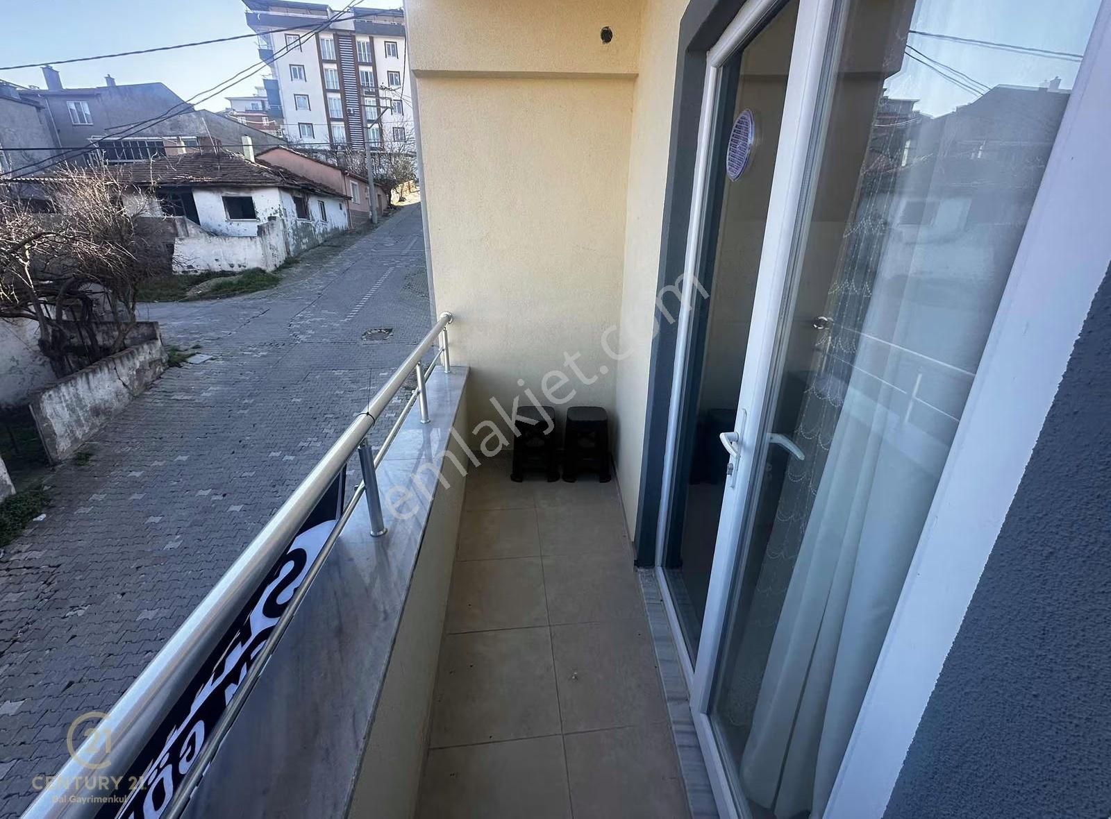 C21 Bal'dan Dinkçiler'de Satılık Eşyalı 1+1 Daire - Görsel 14