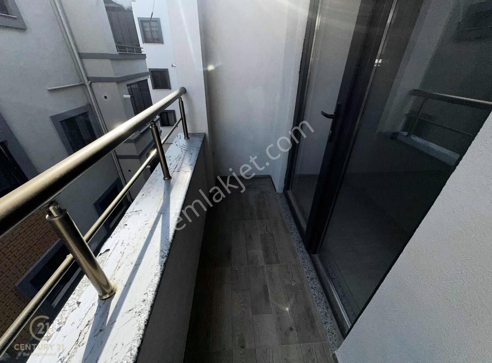 C21 Bal'dan Spor Toto Karşısı Kiralık 2+1 Daire - Görsel 24