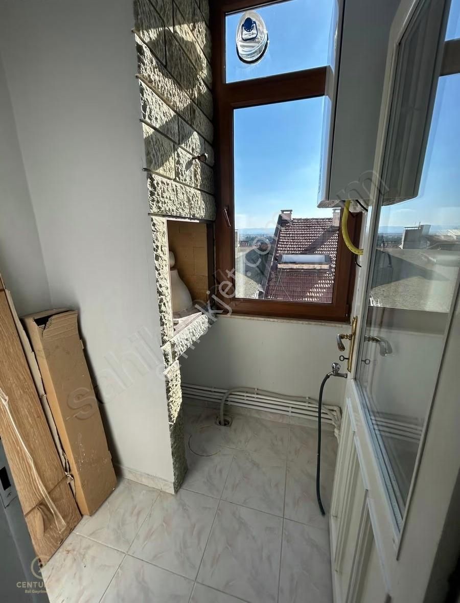 C21 Bal'dan Bandırma Cd Üzerinde Yenilenmiş 2+1 Kiralık Daire - Görsel 15