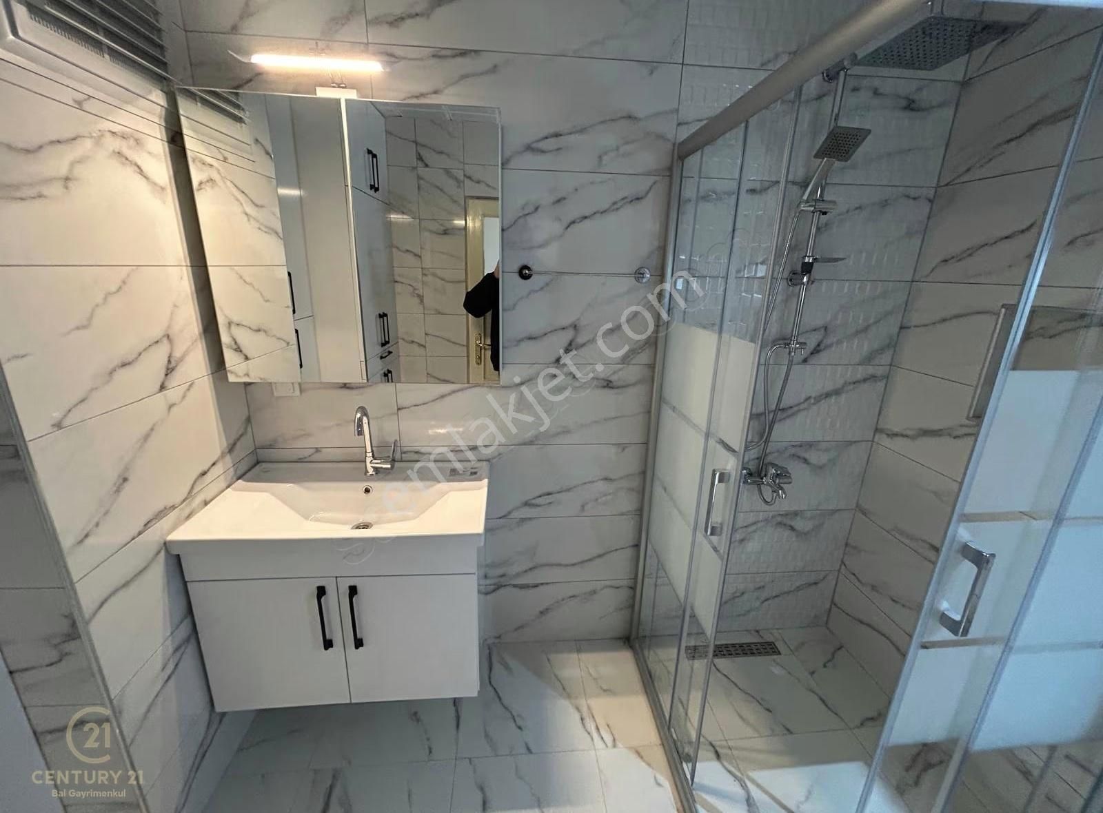 C21 Bal'dan Bandırma Cd Üzerinde Yenilenmiş 2+1 Kiralık Daire - Görsel 26