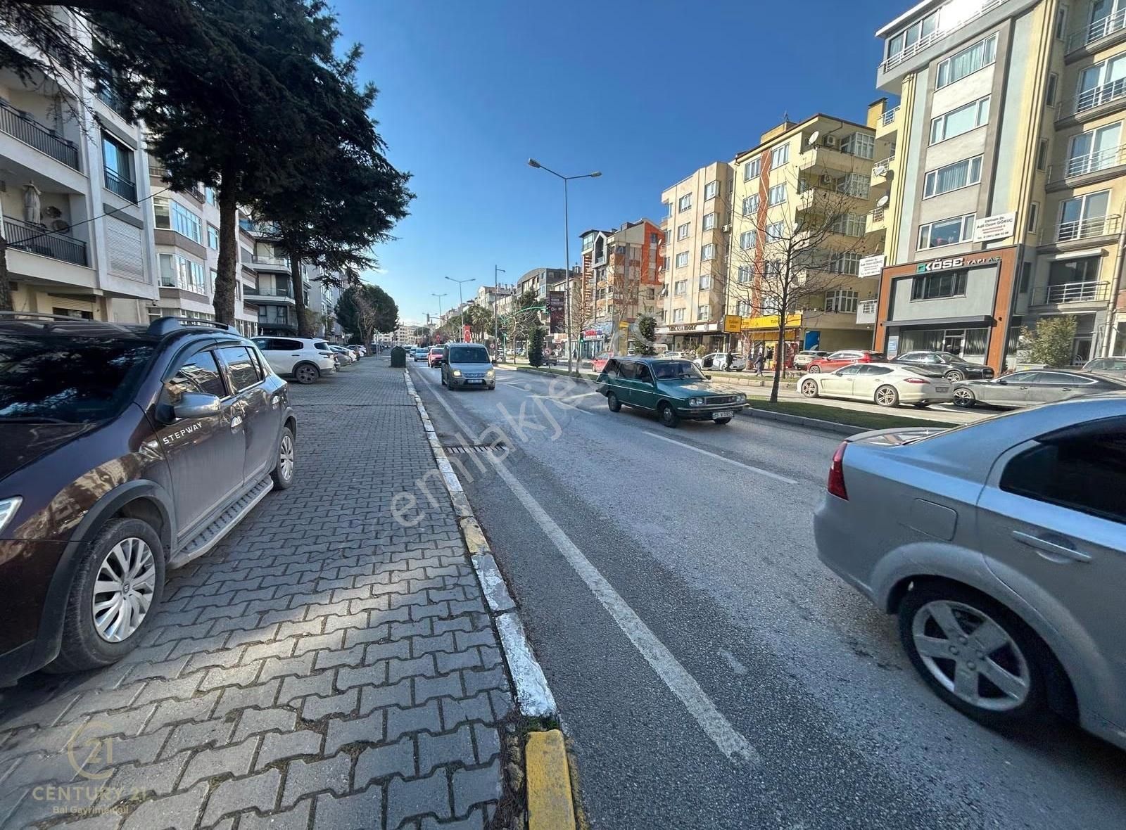 C21 Bal'dan Bandırma Cd Üzerinde Yenilenmiş 2+1 Kiralık Daire - Görsel 21