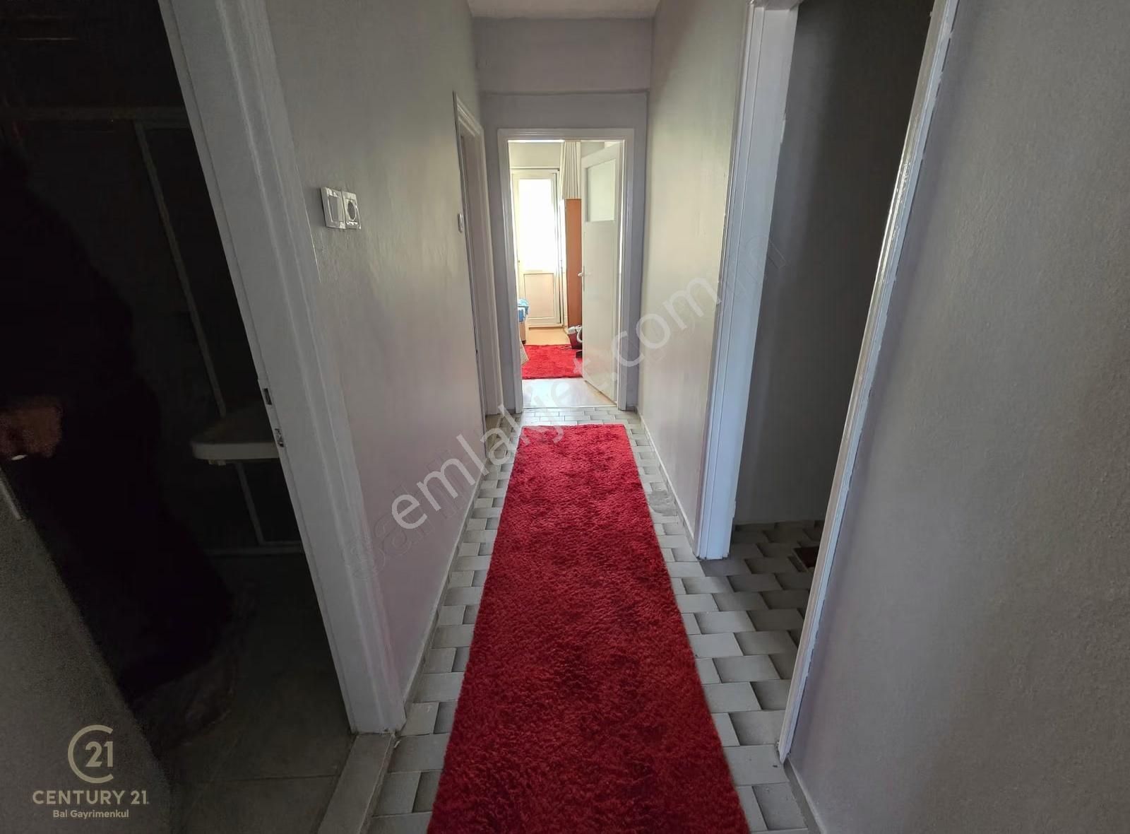 C21 Bal'dan Altıeylül Ortaokulu Yanı Eşyalı Kiralık 2+1 Daire - Görsel 4
