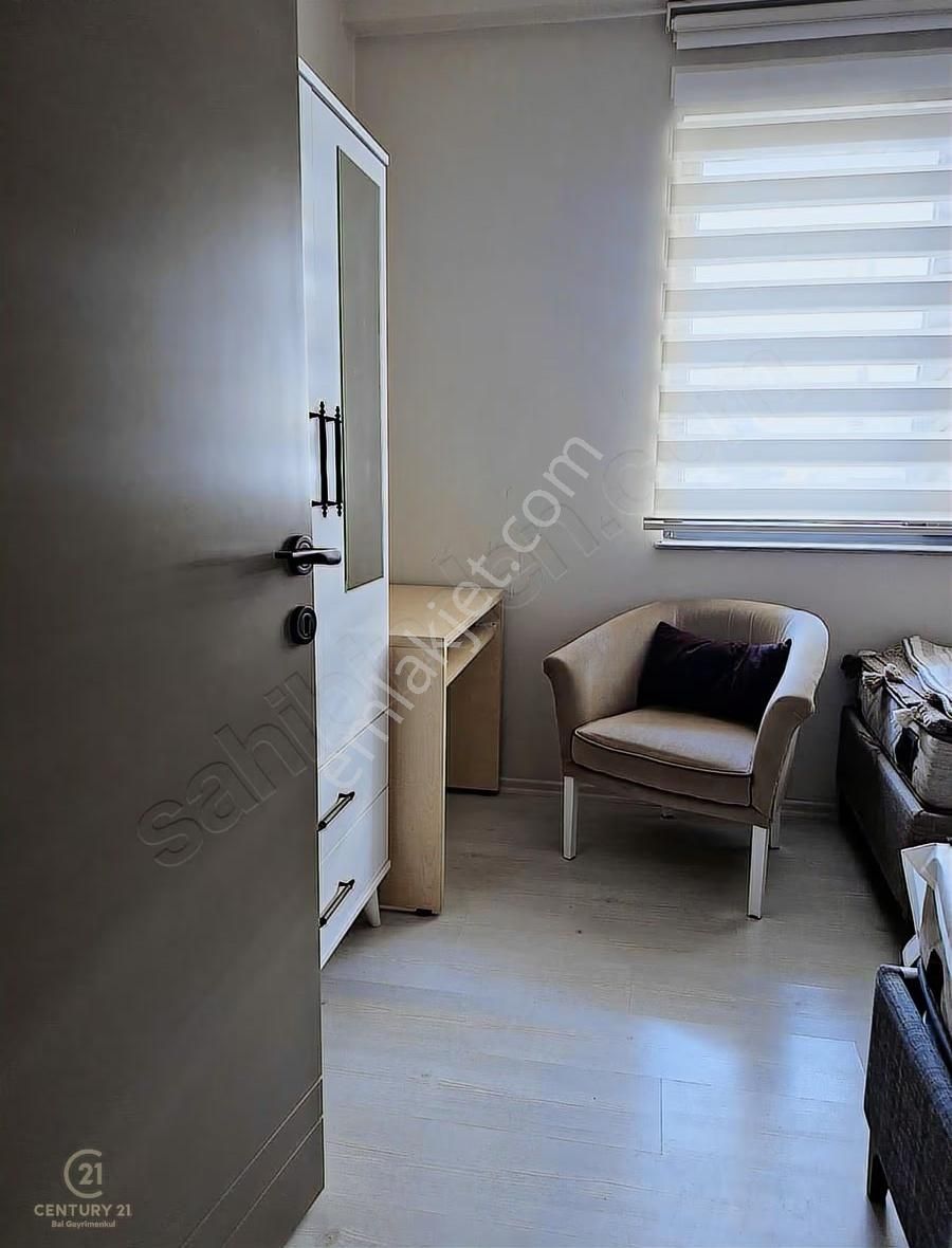 Century 21 Bal Ofisten Gaziosmanpaşa'da 1+1 Kiralık Daire - Görsel 5