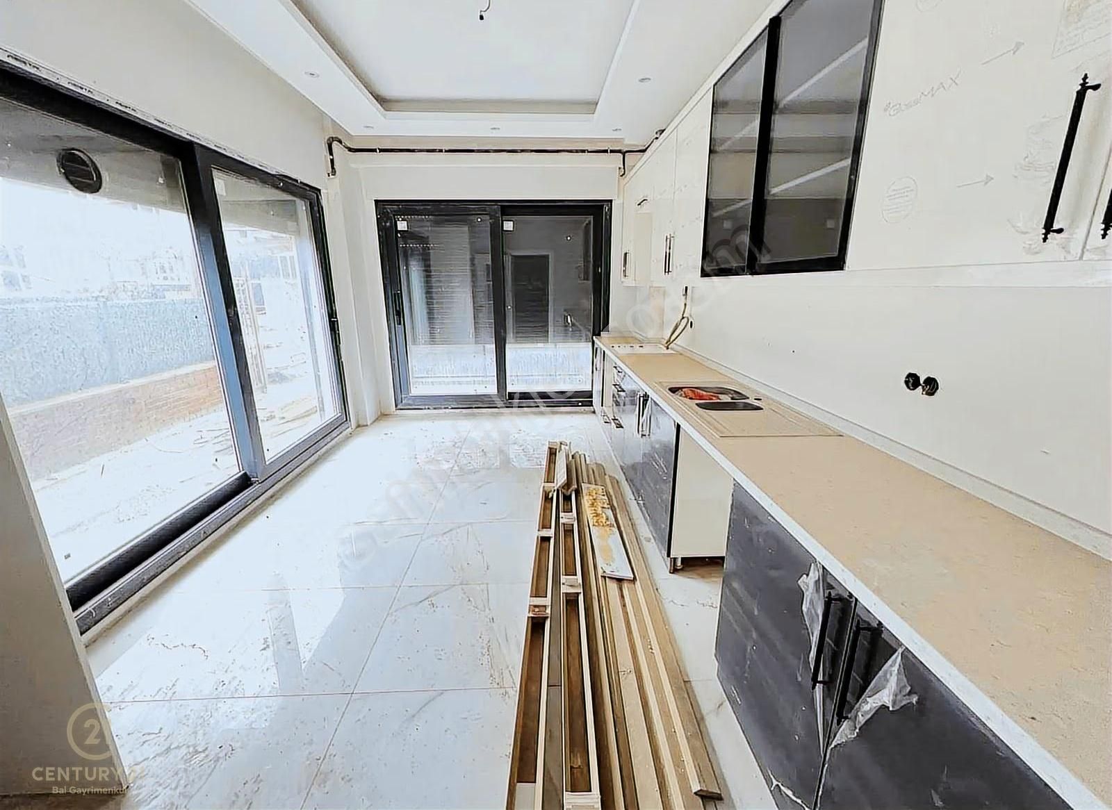 C21 Bal'dan Toygar Mah. Geniş Teraslı Satılık 4+1 Villa - Görsel 18