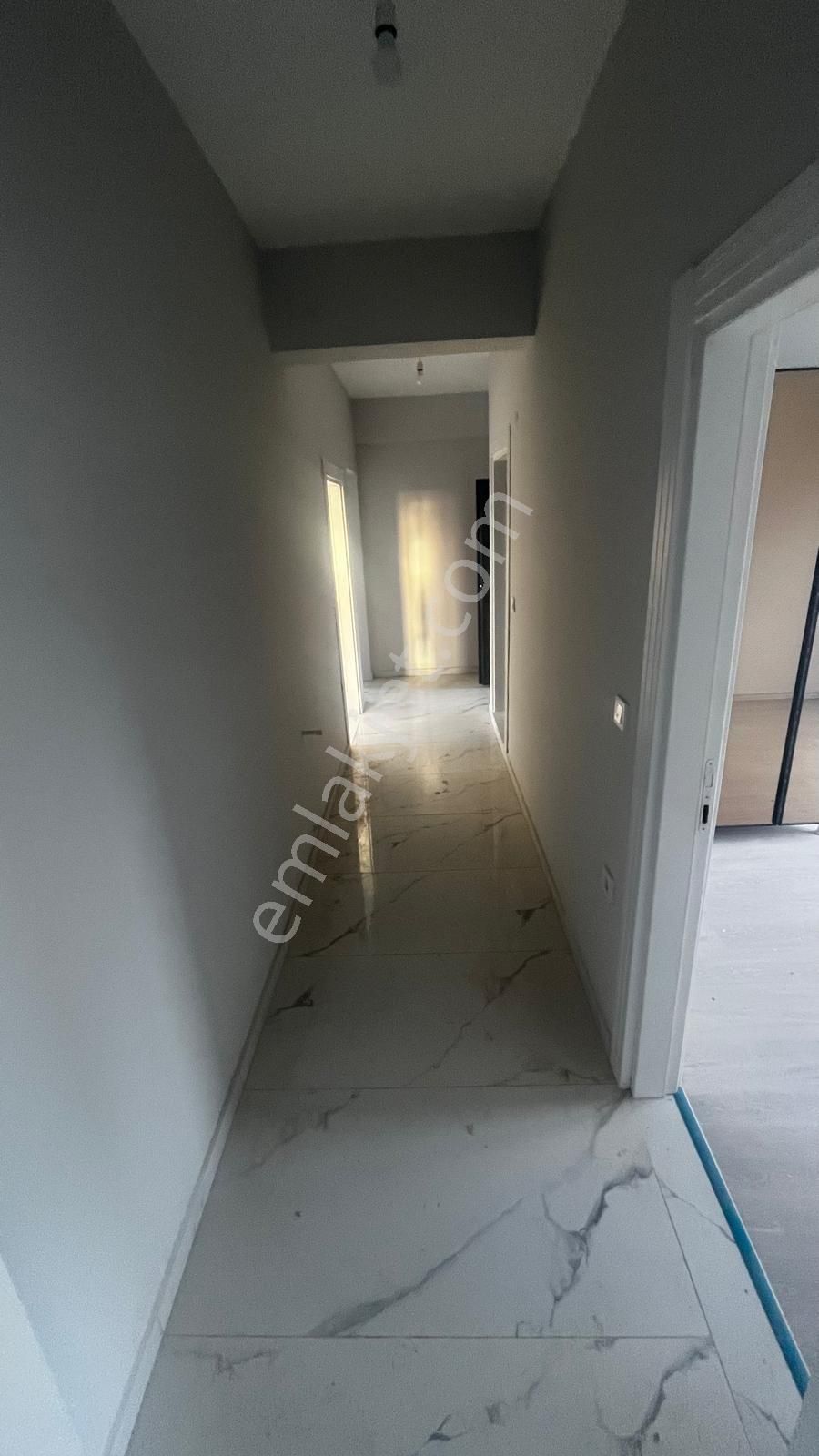 Karaağaçta Full Deniz Manzaralı Süper 2+1 Kapalı Mutfak Daire - Görsel 19