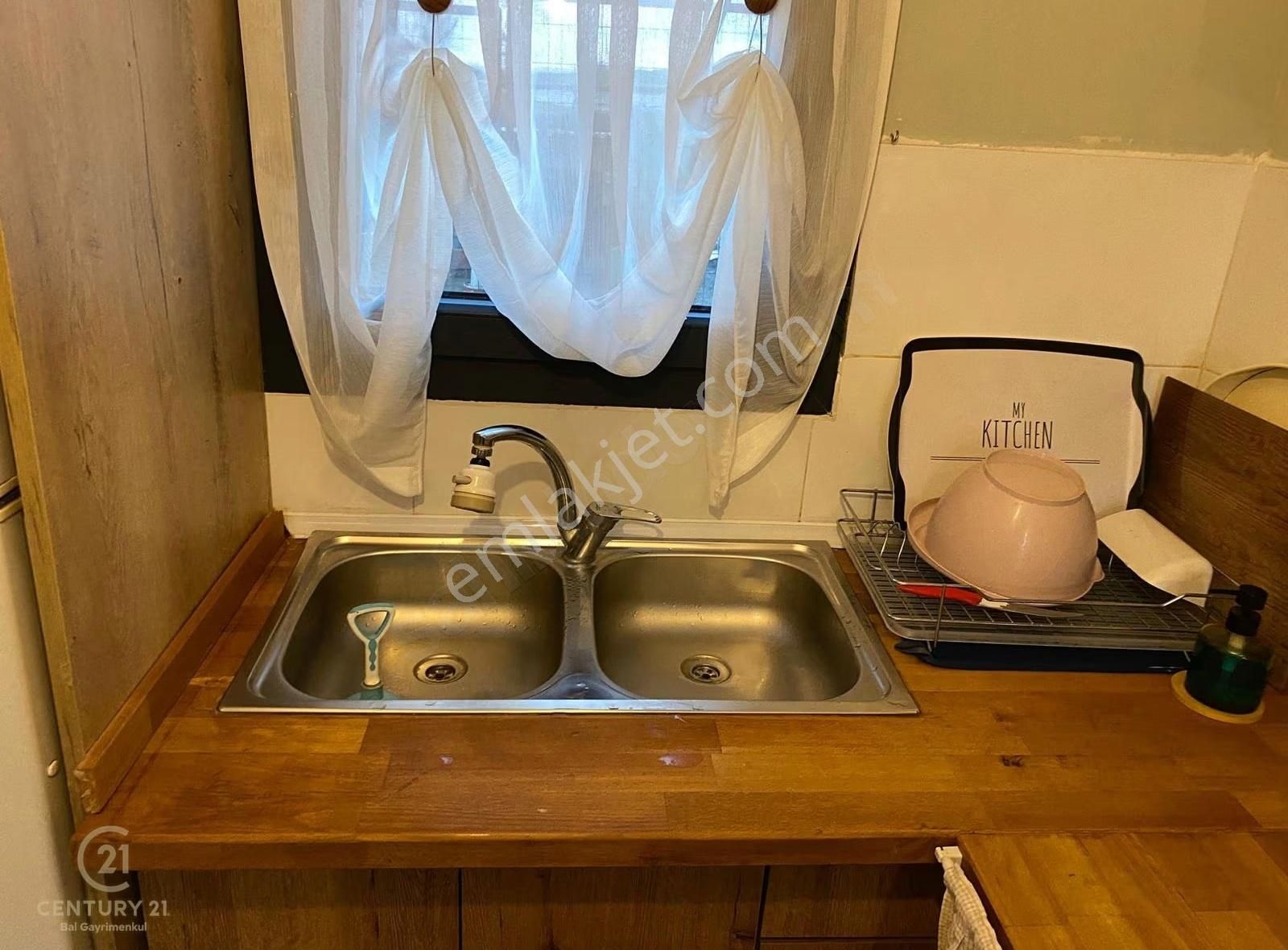 C21 Bal'dan Ovacık Mah. 1152m2 Arazi İçinde 2 Katlı Ahşap Ev - Görsel 3