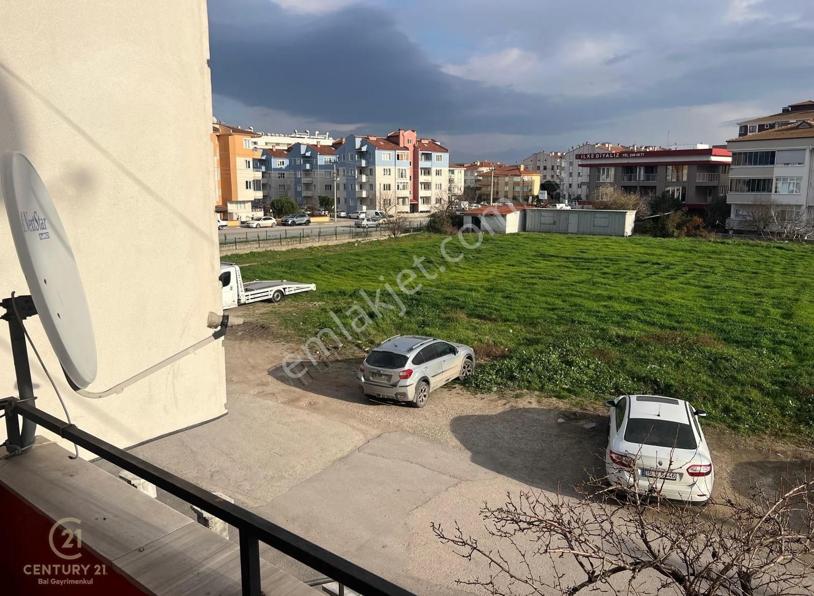 Paşaalanı Mh. Merkezi Konum Ara Kat, Balkonlu Kiralık 3+1 Daire - Görsel 9