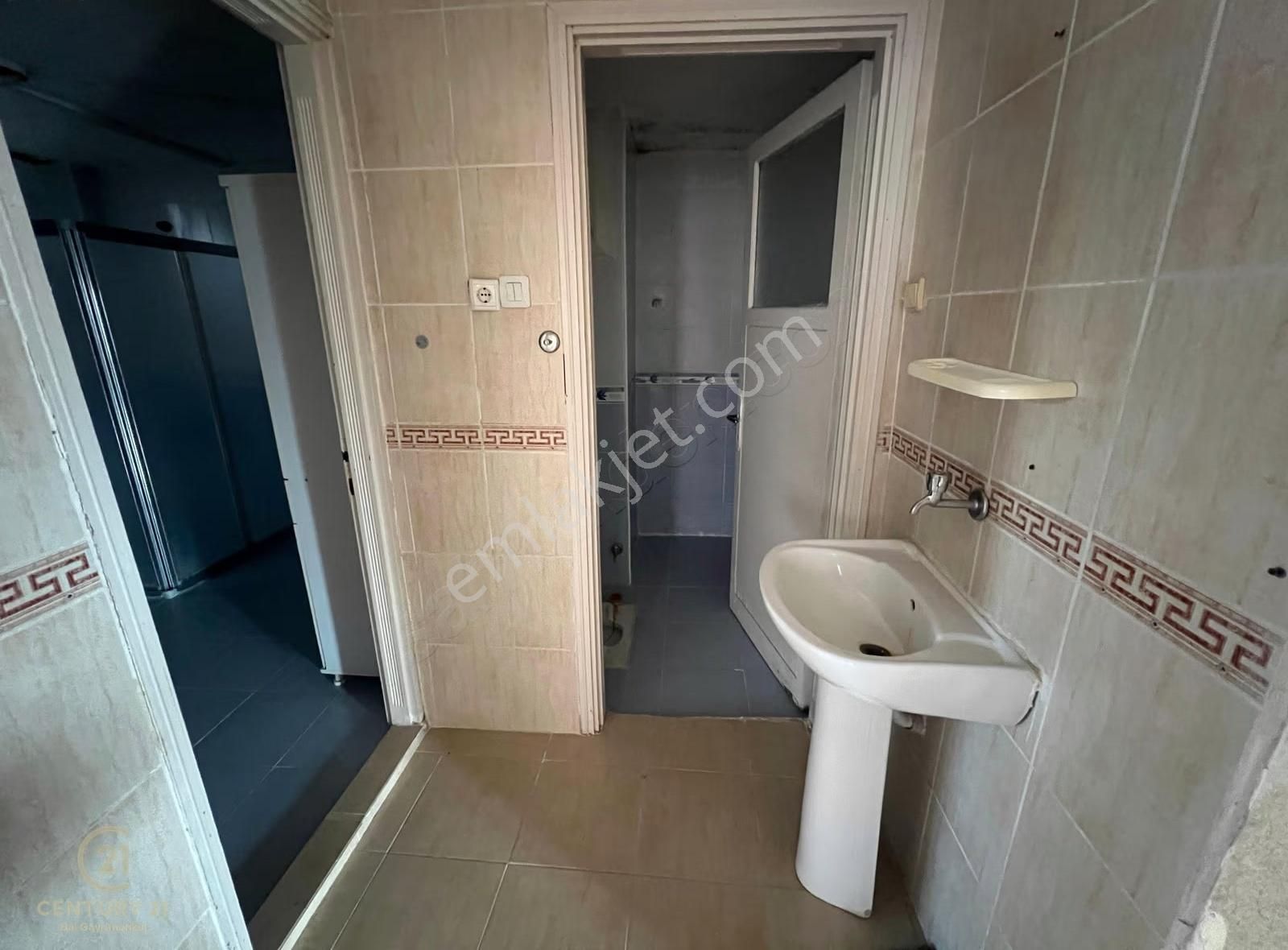 Paşaalanı Mh. Merkezi Konum Ara Kat, Balkonlu Kiralık 3+1 Daire - Görsel 18