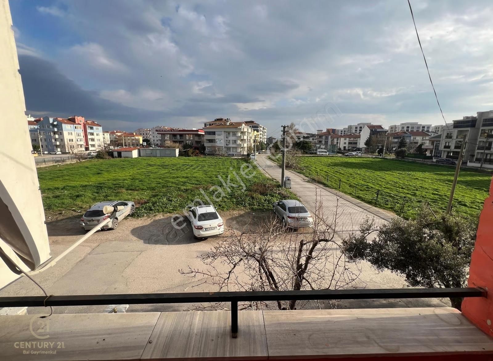 Paşaalanı Mh. Merkezi Konum Ara Kat, Balkonlu Kiralık 3+1 Daire - Görsel 13
