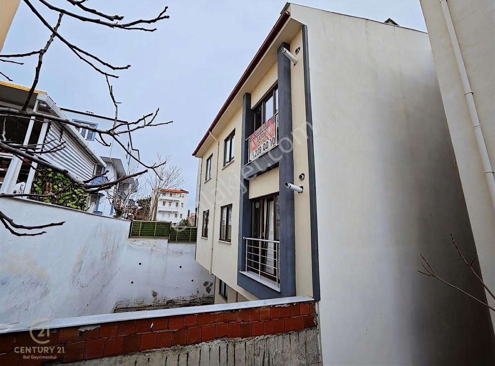 Century 21 Bal'dan Dinkçiler Mah. Satılık Eşyalı 1+1 Daire - Görsel 4