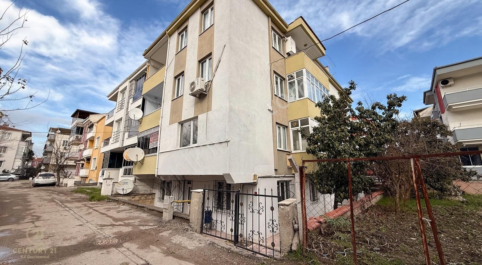 Century 21 Bal'dan Bahçelievler Mah.arakat 3+1 Satılık Daire - Görsel 34