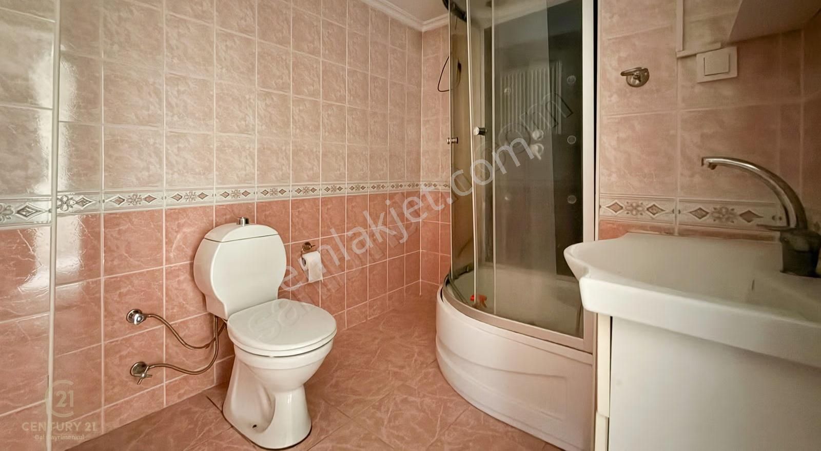 Century 21 Bal'dan Bahçelievler Mah.arakat 3+1 Satılık Daire - Görsel 2