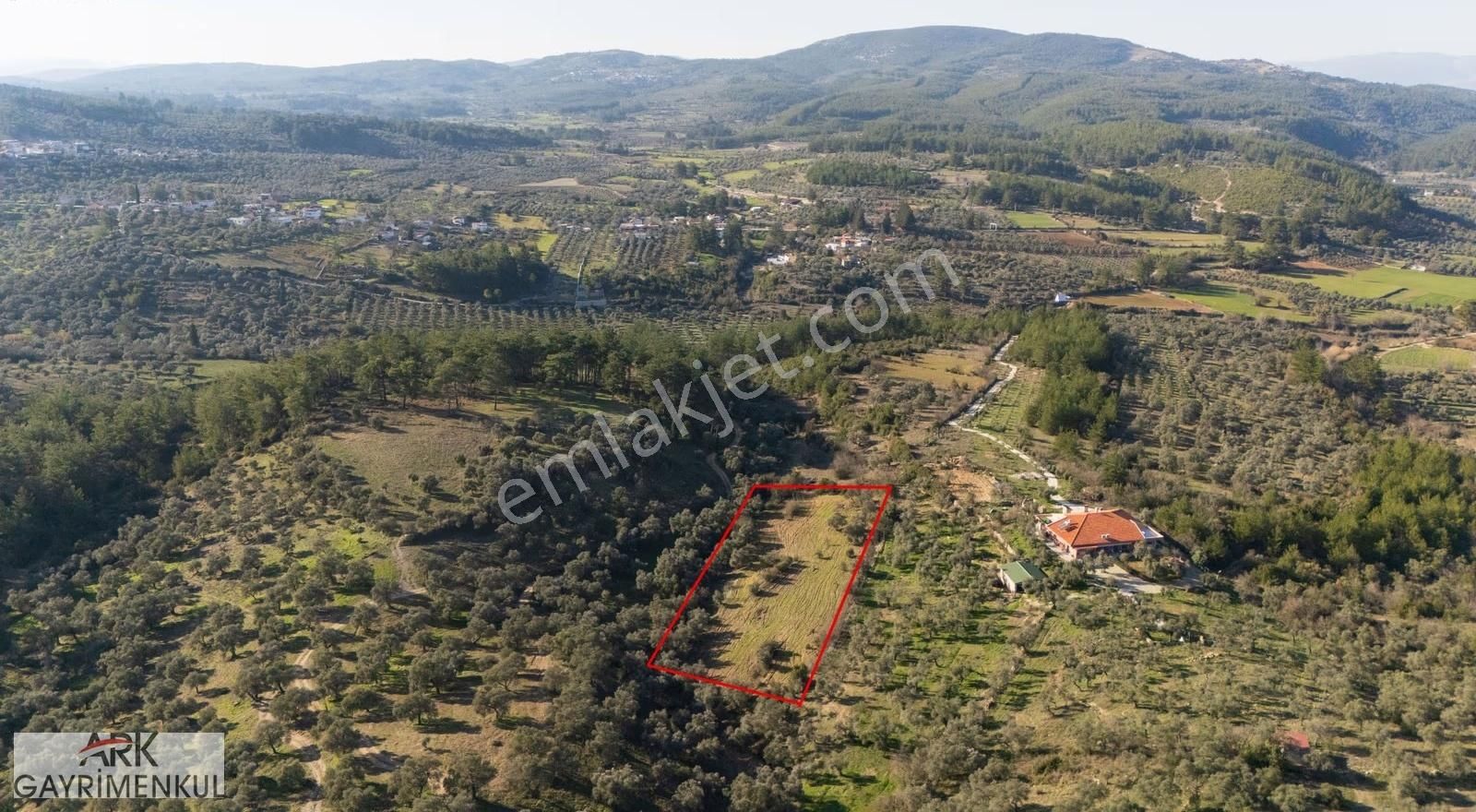 Milas Karacahisar'da Köyiçine Yakın Satılık Tarla - Görsel 11
