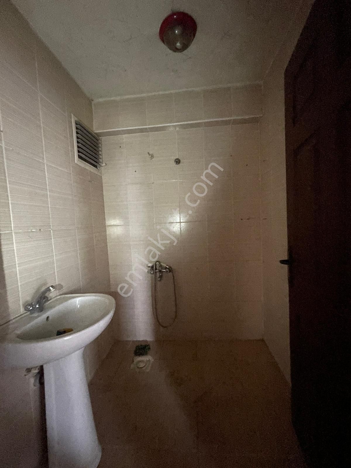 Sincan Pınarbaşı Mahallesinde 3+1 Ara Kat Merkezi Konum Kiralık Daire - Görsel 15