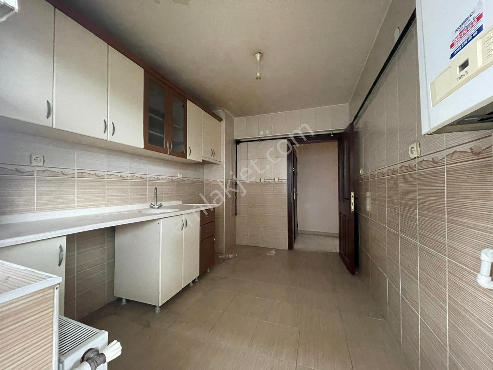 Sincan Pınarbaşı Mahallesinde 3+1 Ara Kat Merkezi Konum Kiralık Daire - Görsel 4