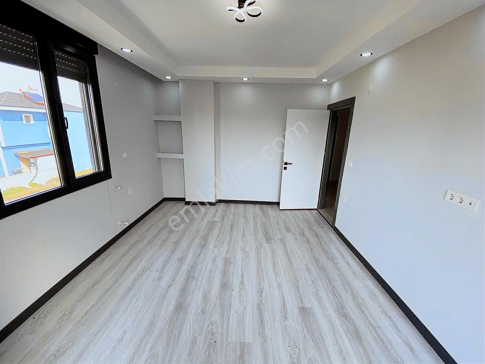 Dağlı !gayrimenkul'den 4+1 Müstakil Sıfır Lüks Yapım Villa!! - Görsel 9