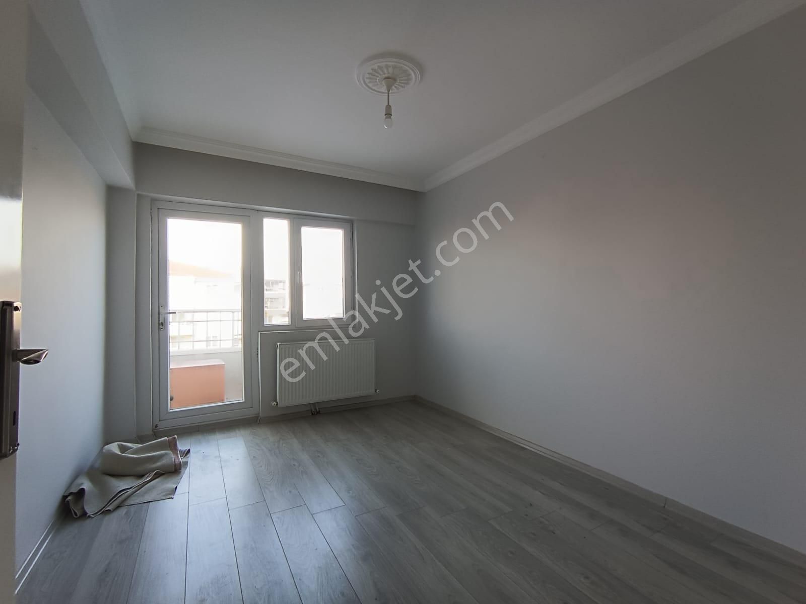 Sincan Pınarbaşı Mahallesinde 3+1 Kiralık Ara Kat Daire - Görsel 12