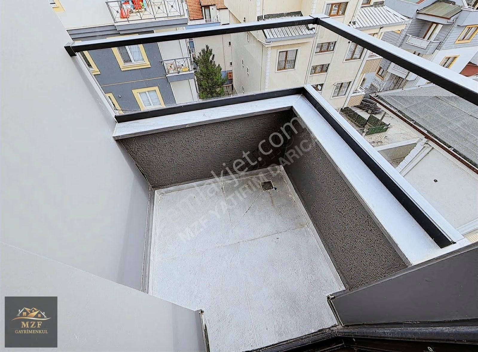 Deniz Manz.ultra Lüks Özel Mimari Asansörlü Kap.oto. 3+1 Dubleks - Görsel 15