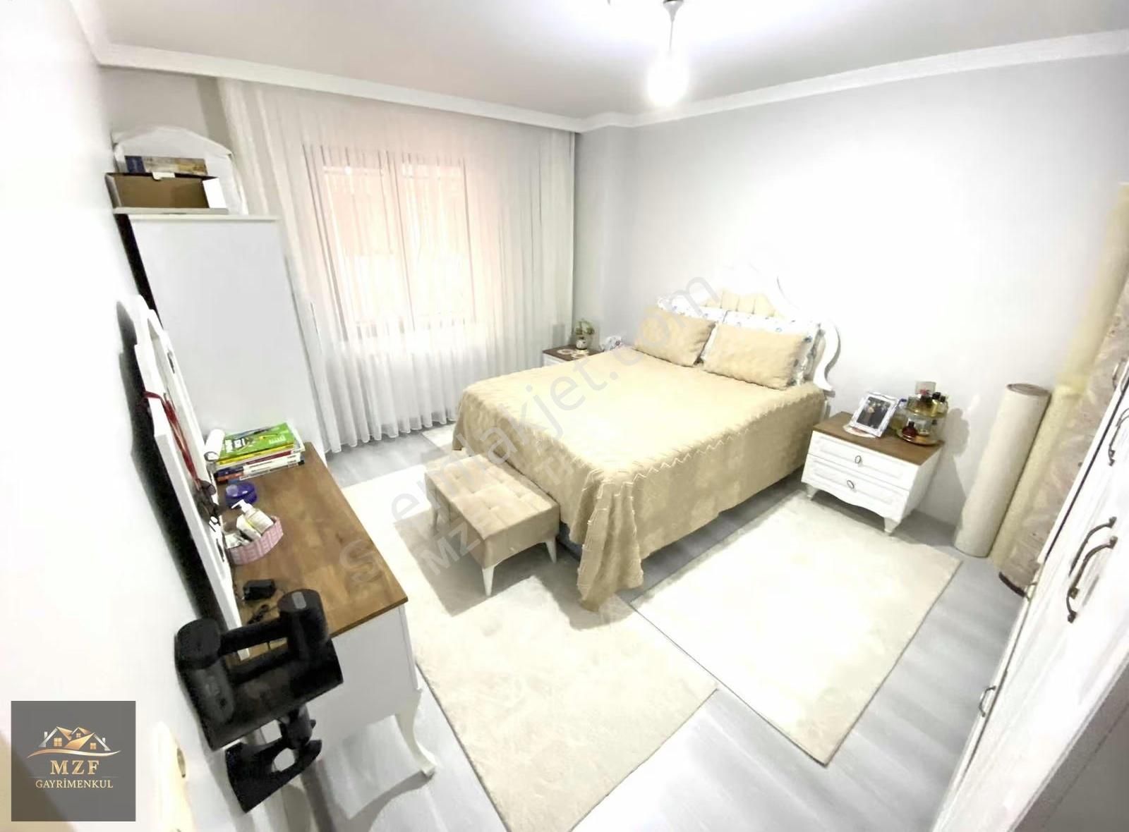 Site İçerisinde Kapalı Otoparklı Lüx Yüksek Giriş - Görsel 8