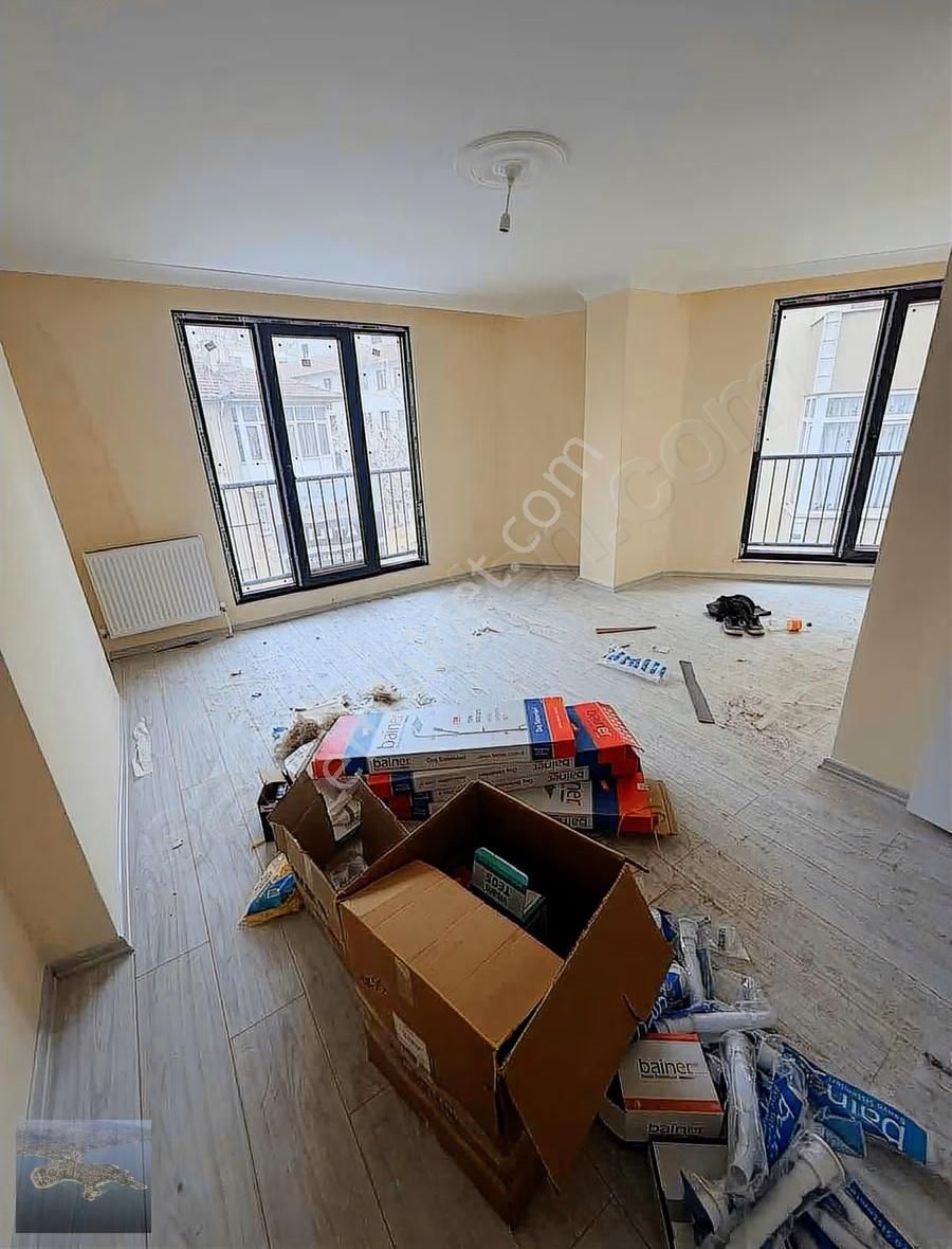 Cami Mh Deniz Manzaralı 2+1 90 M2 Ara Kat Kelepir - Görsel 3