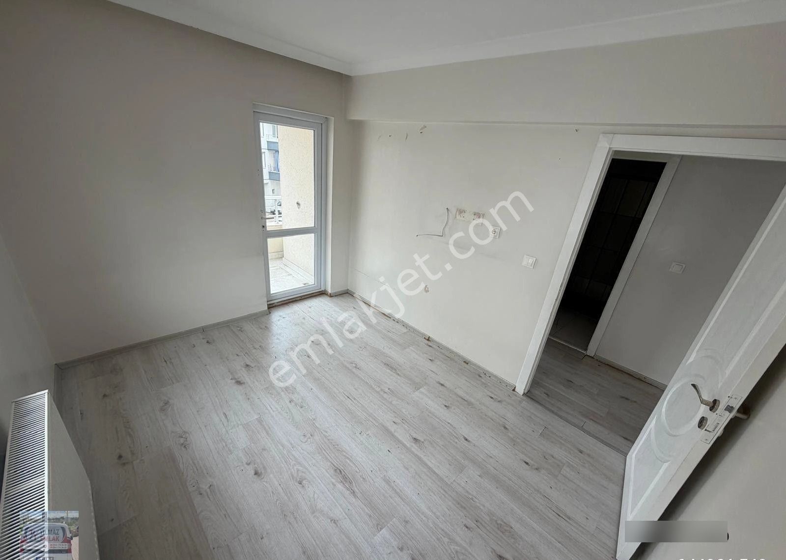 Ty Yılmaz'dan Malazgirt'te Full Yapılı Ara Kat Ön Cephe Geniş Balkon Dairee - Görsel 3