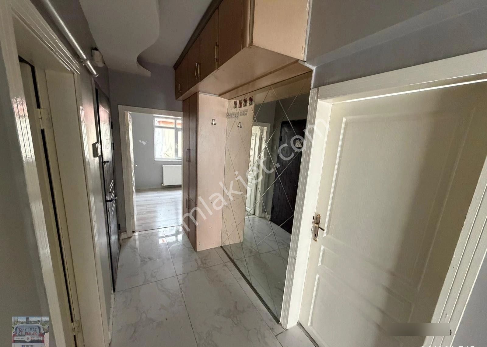 Pınarbaşı Mh'de 3+1 1.ara Katta Geniş M2'li Full Yapılı Daire!! - Görsel 2