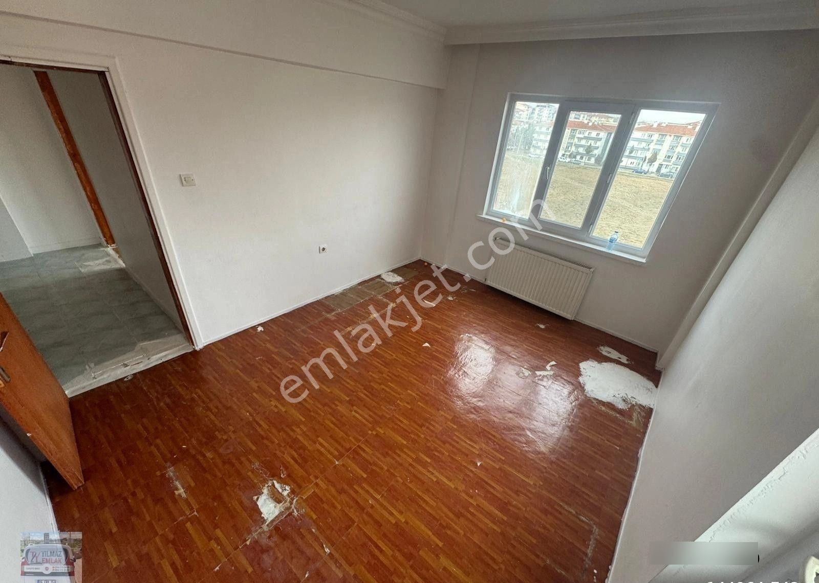 Malazgrt Mh.de 3+1kata Bağımısız 120m2 Ön Cephe Çift Balkon Dair - Görsel 3
