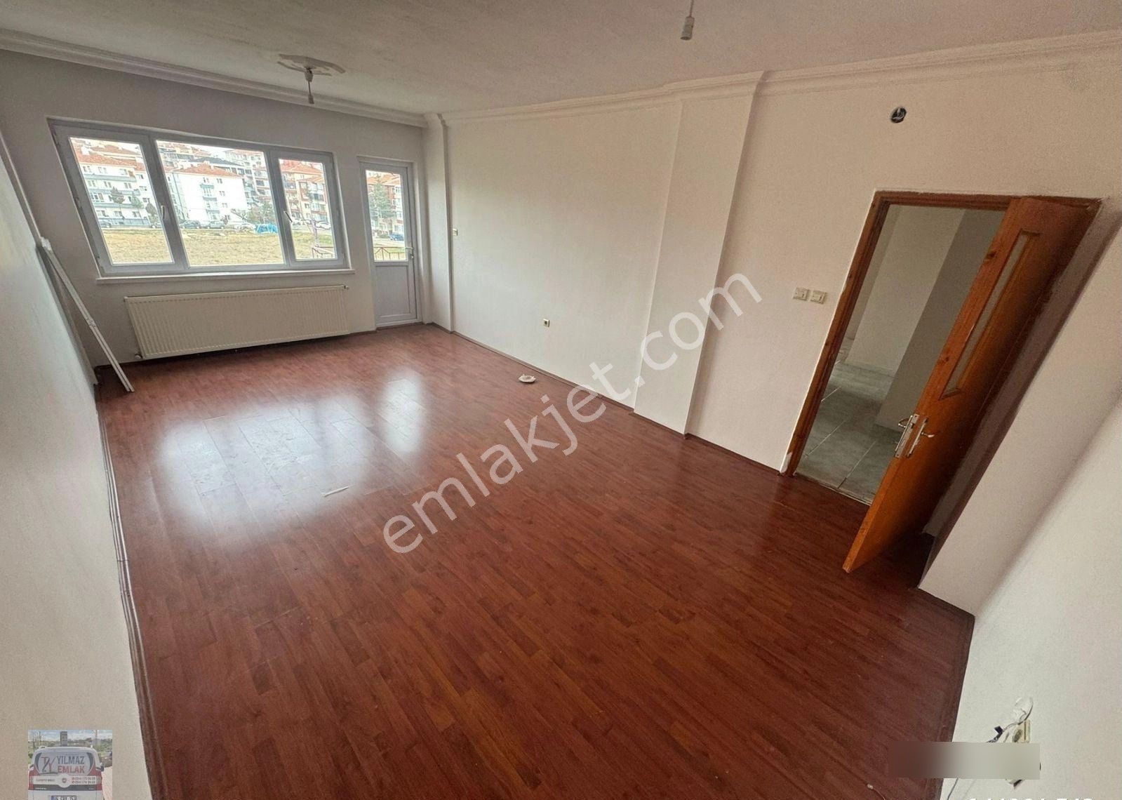 Malazgrt Mh.de 3+1kata Bağımısız 120m2 Ön Cephe Çift Balkon Dair - Görsel 25